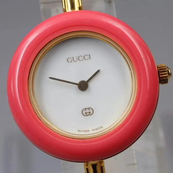 GUCCI ICONIC 14K Gold Plated LUXURY Statnent Watch - Picture 4 of 11
